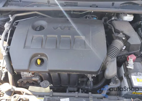 2019 Toyota Corolla Le z USA, uszkodzony, nr VIN 5YFBURHE4KP940392